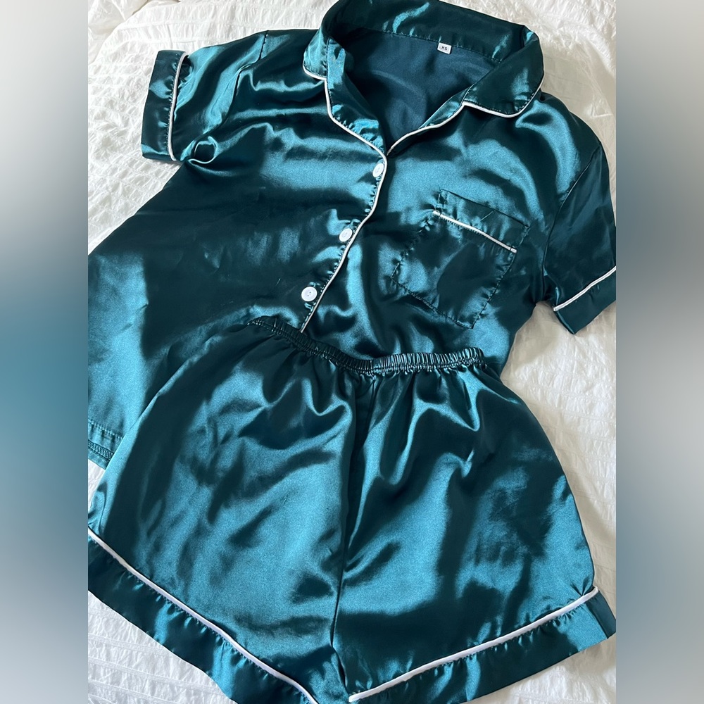 Aqua Green Contrast Binding Satin PJ Set, Size Extra Small